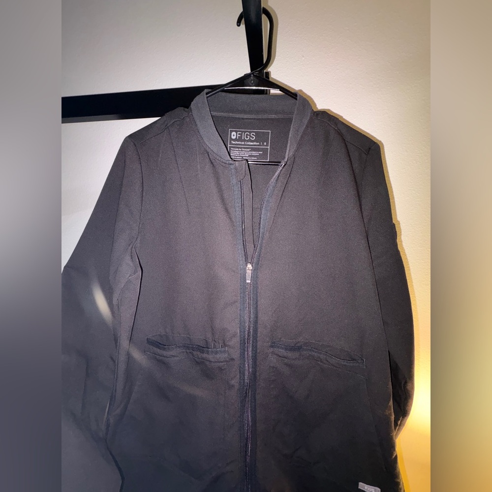 FIGS Scrub Jacket